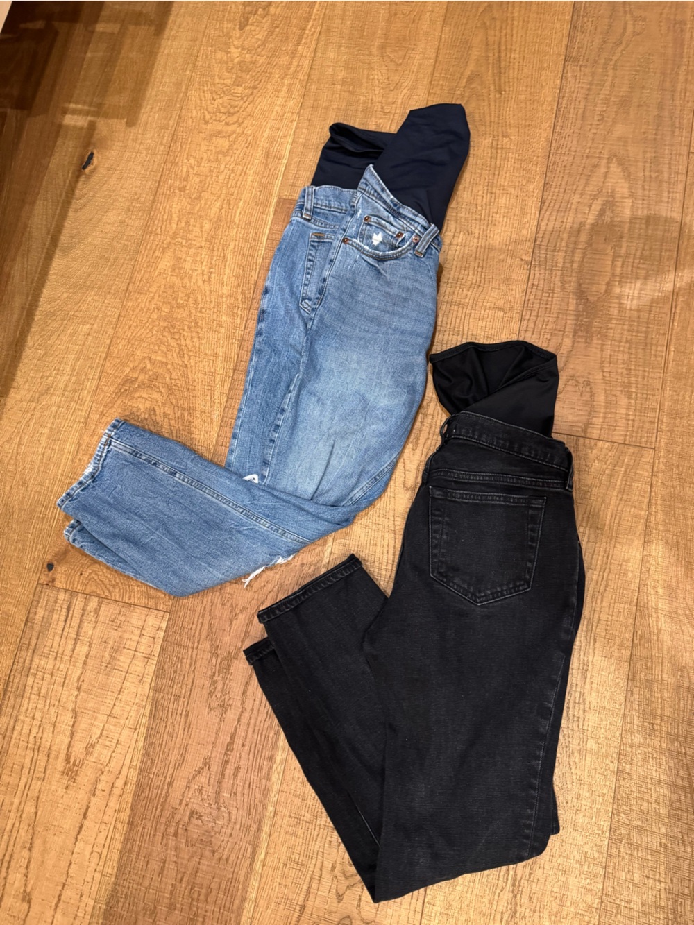 Abercrombie & Fitch maternity jean BUNDLE